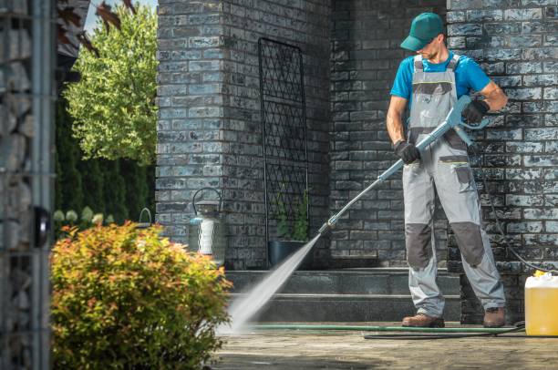 Best Driveway Pressure Washing  in Lansdowne, MD